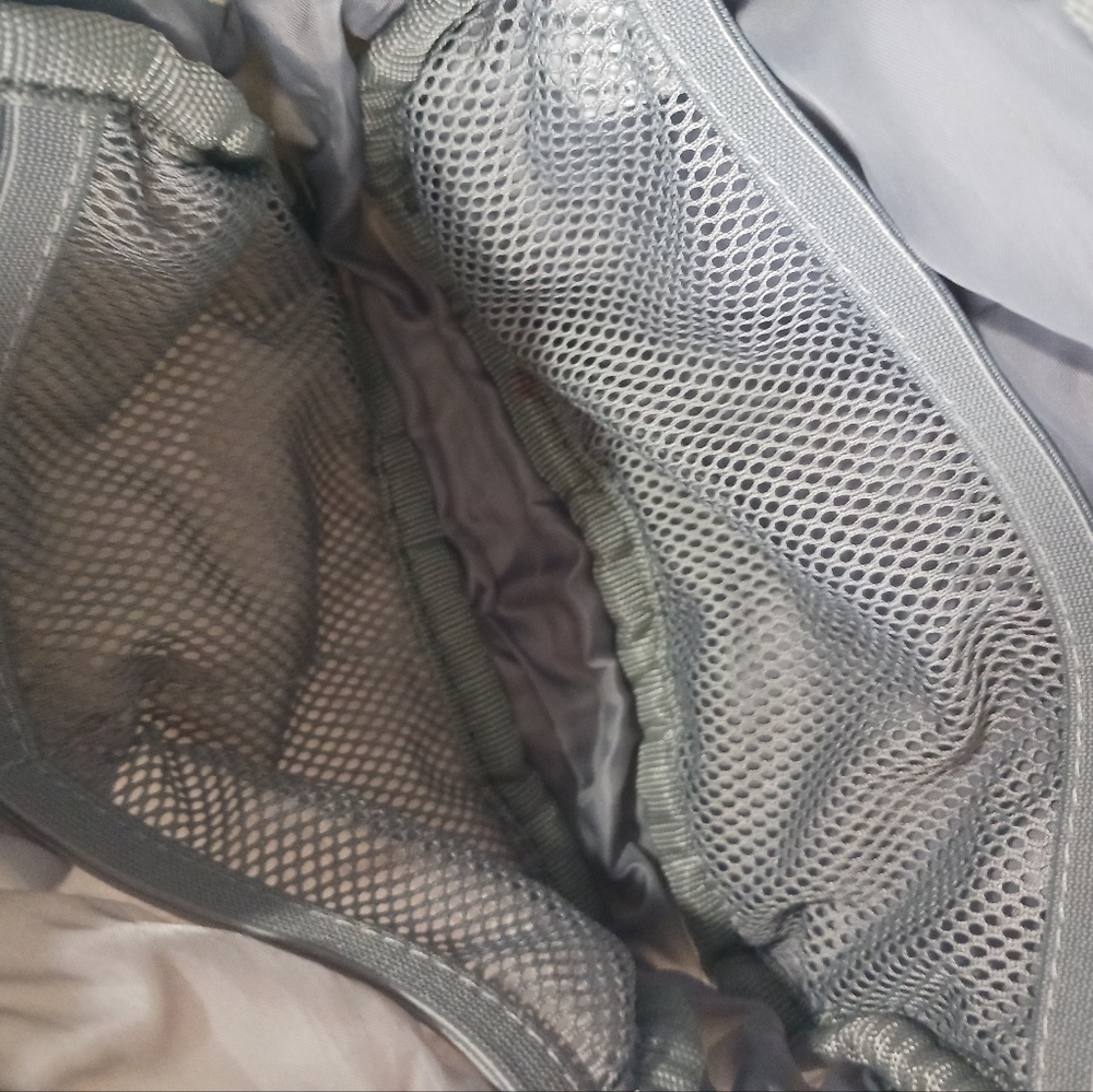 Giaim Waist Bag - Picture 5 of 7